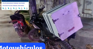Dos motociclistas con lesiones tras choque en Boulevard Moreno y Miguel Porta