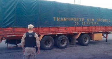 Hallan un semirremolque abandonado tras un asalto tipo “piratas del asfalto” en Zárate