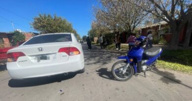 Fuerte accidente en Brenan y B. Sampedrinas: una mujer sufrió fracturas y dos menores resultaron ilesos