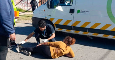 Una ciclista sufrió una fractura tras ser embestida por una moto