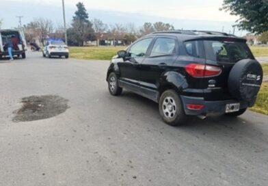 Accidente entre camioneta y motocicleta dejó un joven con lesiones leves