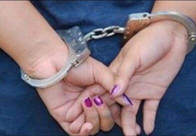 Acusan a una adolescente de estafar a su pareja al solicitar un crédito y realizar compras a su nombre