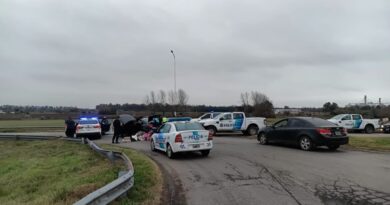 Escaparon de un control en San Pedro y fueron interceptados por la Policía en el acceso a Baradero