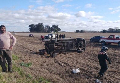 San Pedro: dos heridos tras un choque en la Ruta 191  Los conductores de una camioneta y un automóvil que colisionaron durante la tarde de este domingo en el kilómetro 20 de la Ruta Provincial 191 fueron trasladados al Hospital «Dr. Emilio Ruffa» de San Pedro para recibir atención médica.  Según la información conocida hasta el momento, uno de los involucrados, de 22 años, sufrió lesiones en la columna y en el tórax, mientras que el otro conductor, de 35 años, presentó traumatismos de cráneo. Las circunstancias del siniestro son materia de investigación.