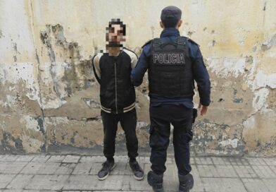 Vecinos redujeron a un ladrón armado con un cuchillo tras un intento de robo