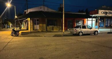 Una motociclista resultó herida tras un choque en Av. 11 de Septiembre y Ayacucho