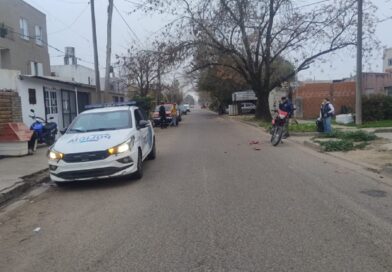 Una menor resultó herida tras ser atropellada por una moto en la esquina de Dr. Ruffa y Bottaro
