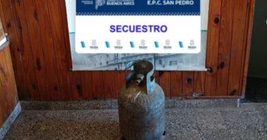Encontraron entre los pastizales una garrafa que había sido robada horas antes en Gobernador Castro