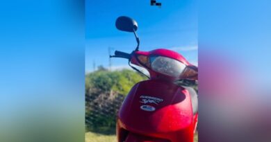 Robaron una moto del interior de una vivienda