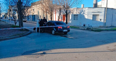 Tres personas resultaron heridas tras un choque entre dos motos