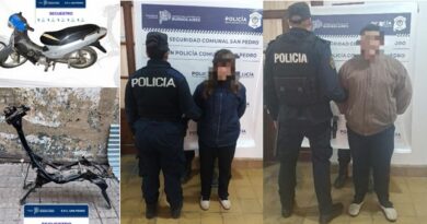 Aprehendieron a una pareja que circulaba en moto con un cuadro de otro rodado robado