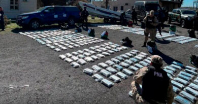 Un bolso encontrado en el mar fue la primera pista de un cargamento de casi media tonelada de cocaína en el Río Paraná