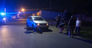 Un motociclista sufrió lesiones tras un choque en Independencia y Padre Santana
