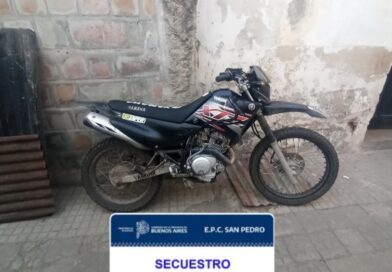 Persecución policial terminó con un adolescente aprehendido en Gobernador Castro