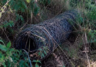 Encontraron oculto entre los pastizales un cerco que había sido robado en La Tosquera