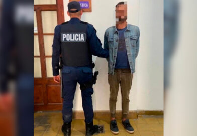 Brutal agresión en plena calle: un hombre golpeó a una mujer y terminó detenido